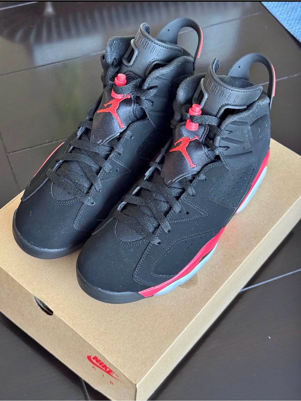 Nike Jordan 6 Black and Red Men's High-Top Basketball Sneakers